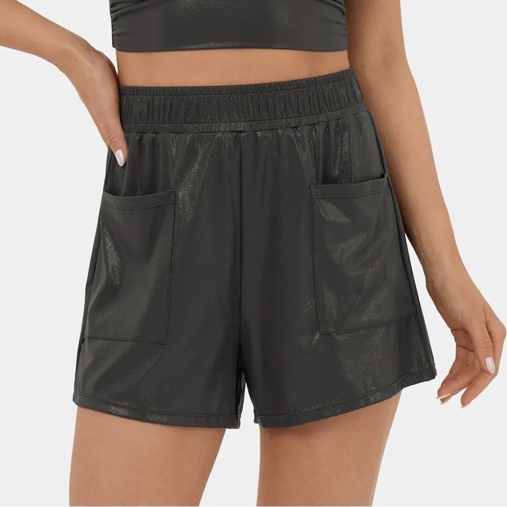 Halara Faux Leather High Waisted Side Pocket Foil Stretchy Shorts 3'' Small